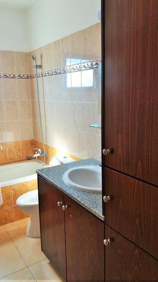 202 Mandritis Court Daire Larnaca Dış mekan fotoğraf